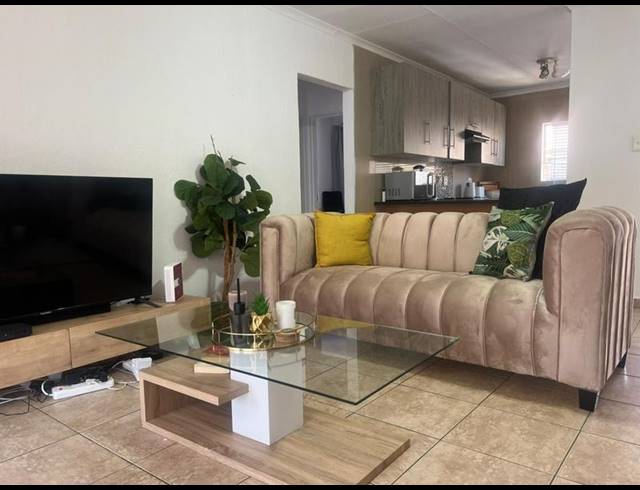 2 BEDROOM APARTMENT FOR SALE IN VORNA VALLEY